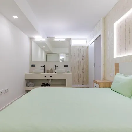 Boutique Apartment *